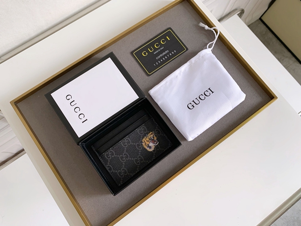 グッチ財布コピー全体デザイン